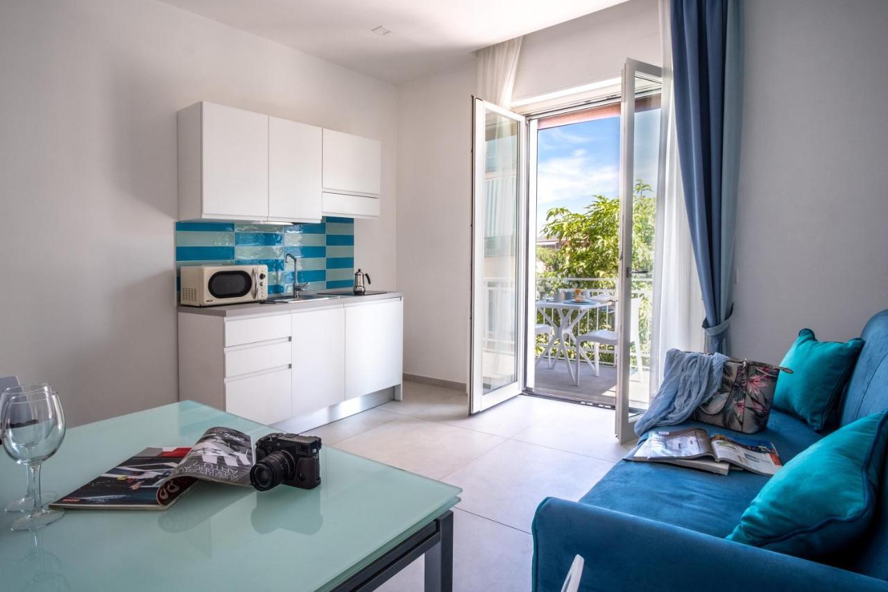 Leone Rosso Apartments 索伦托 外观 照片