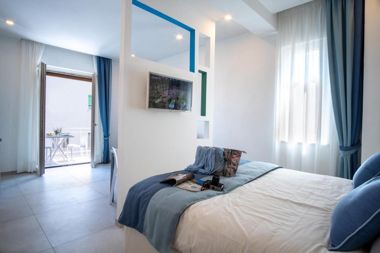 Leone Rosso Apartments 索伦托 外观 照片